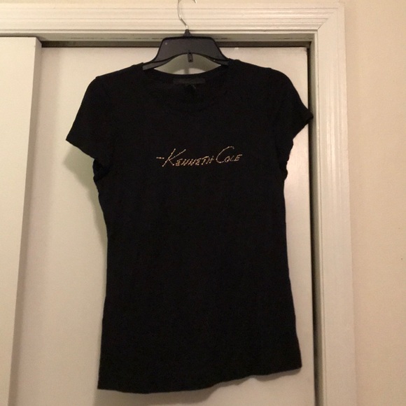 Kenneth Cole Tops - Kenneth Cole tee shirt